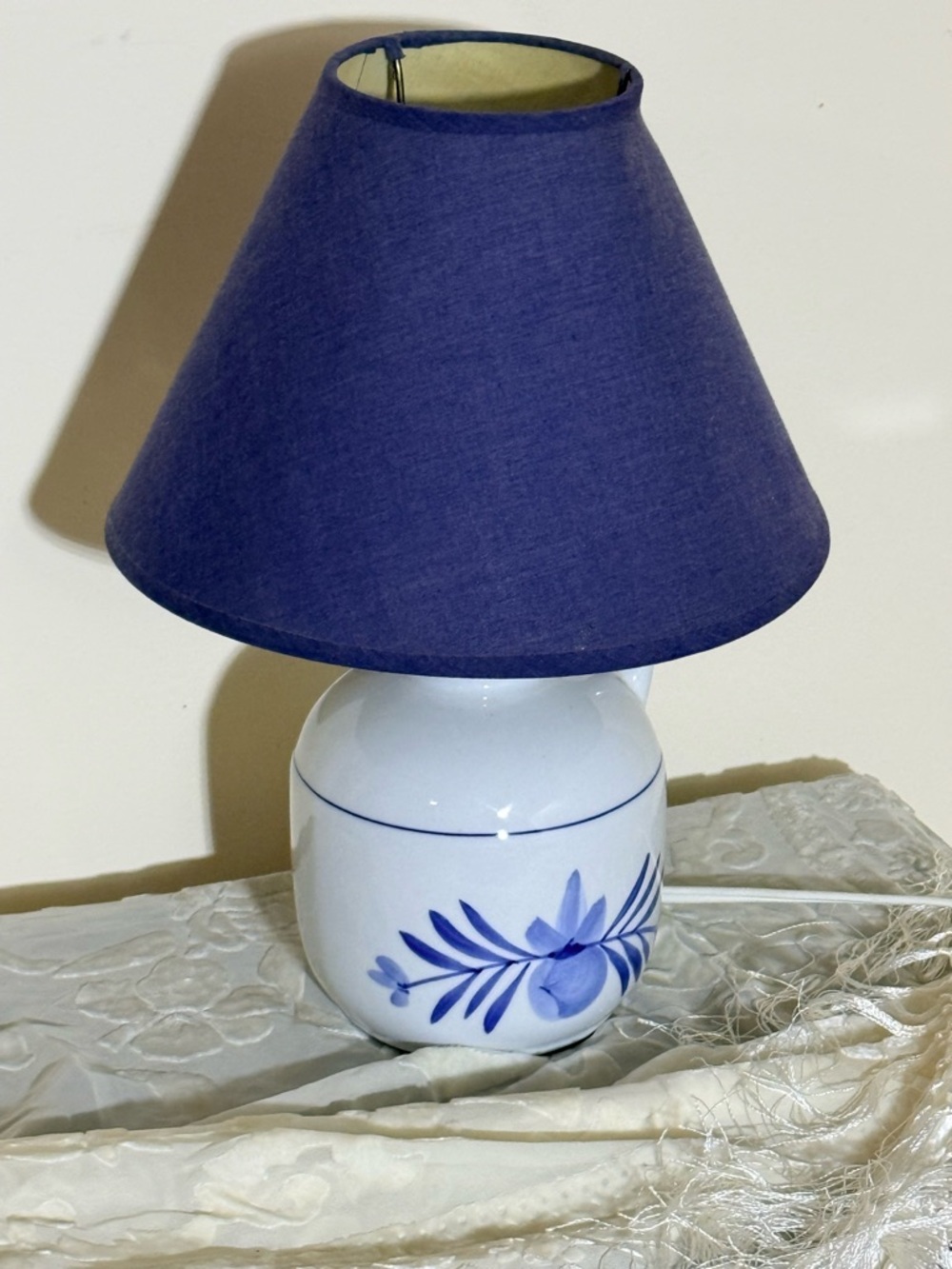Cottagecore Ceramic Jug Table Lamp Blue and White